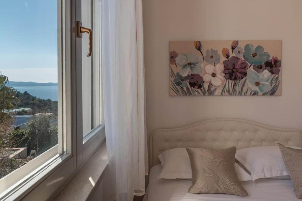Sea View- Spacious Apartment With Shared Pool Split Exteriér fotografie